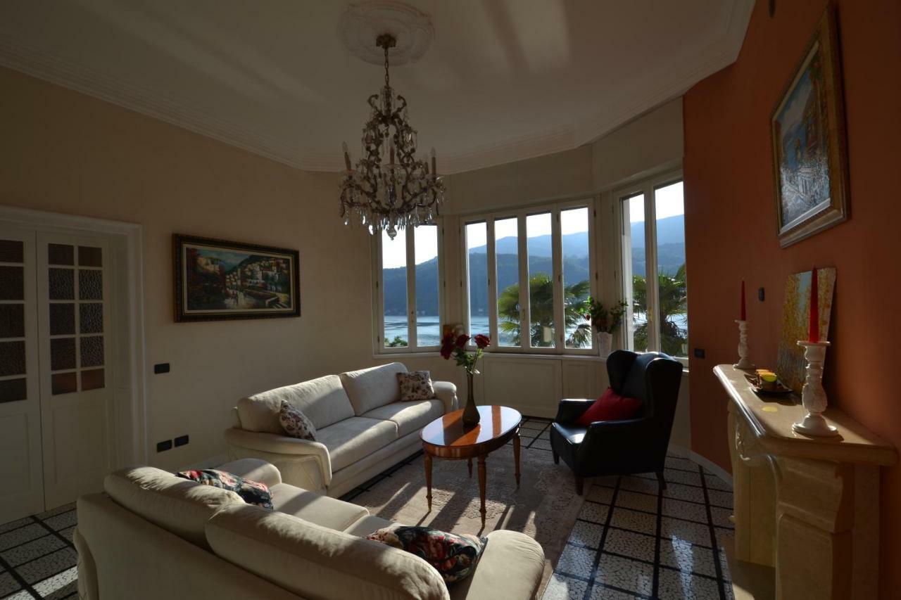 Villa Rina Deluxe And Cottage Porto Ceresio Exteriör bild