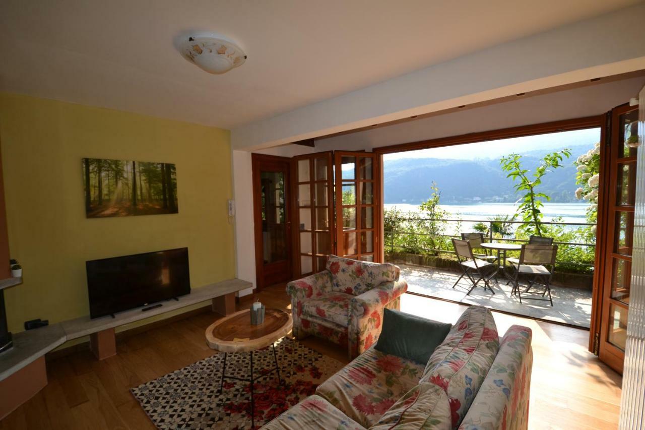 Villa Rina Deluxe And Cottage Porto Ceresio Exteriör bild